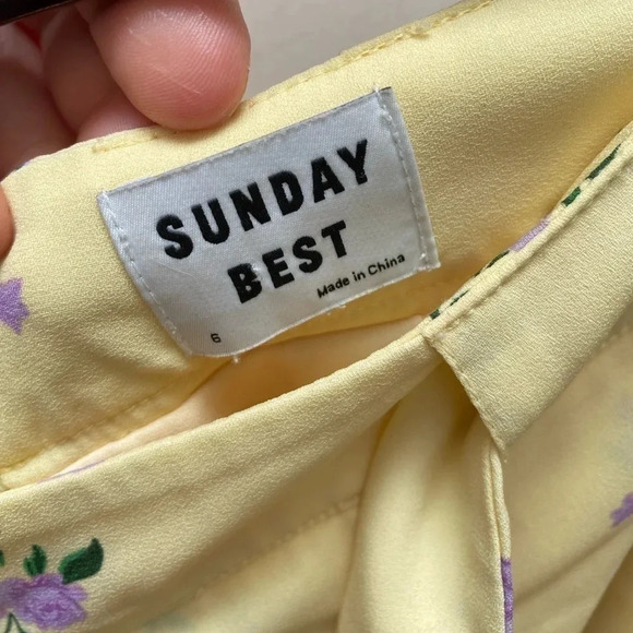 Aritzia - Little Moon Yellow Westley Shorts - Picture 11 of 13